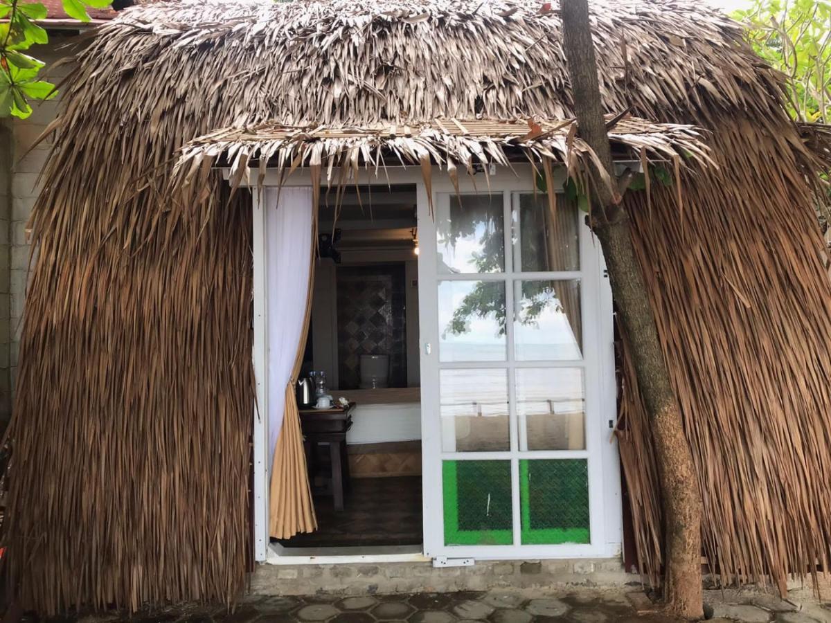 جيبارا Villa Isabella Putri B&B المظهر الخارجي الصورة
