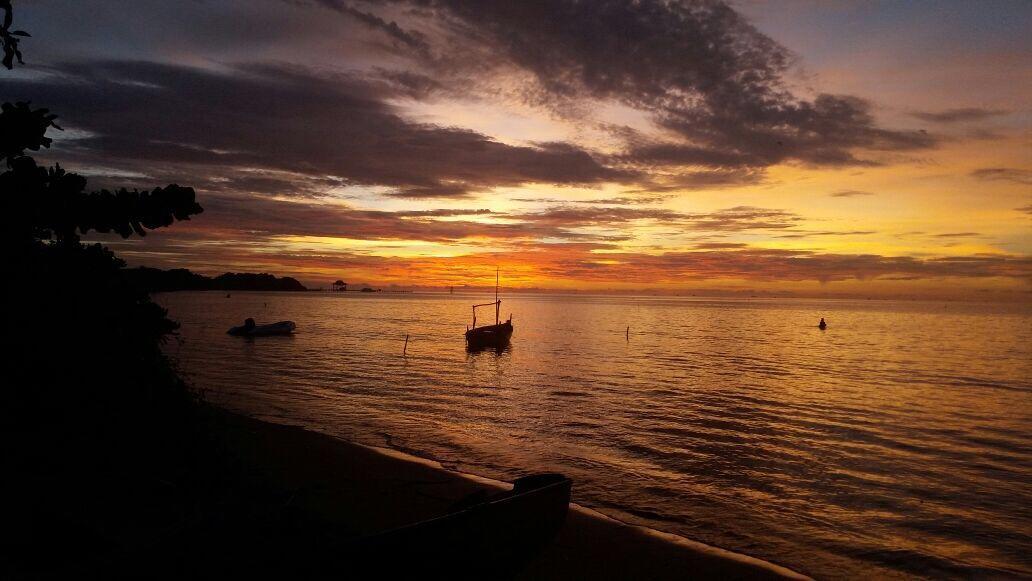 جيبارا Villa Isabella Putri B&B المظهر الخارجي الصورة